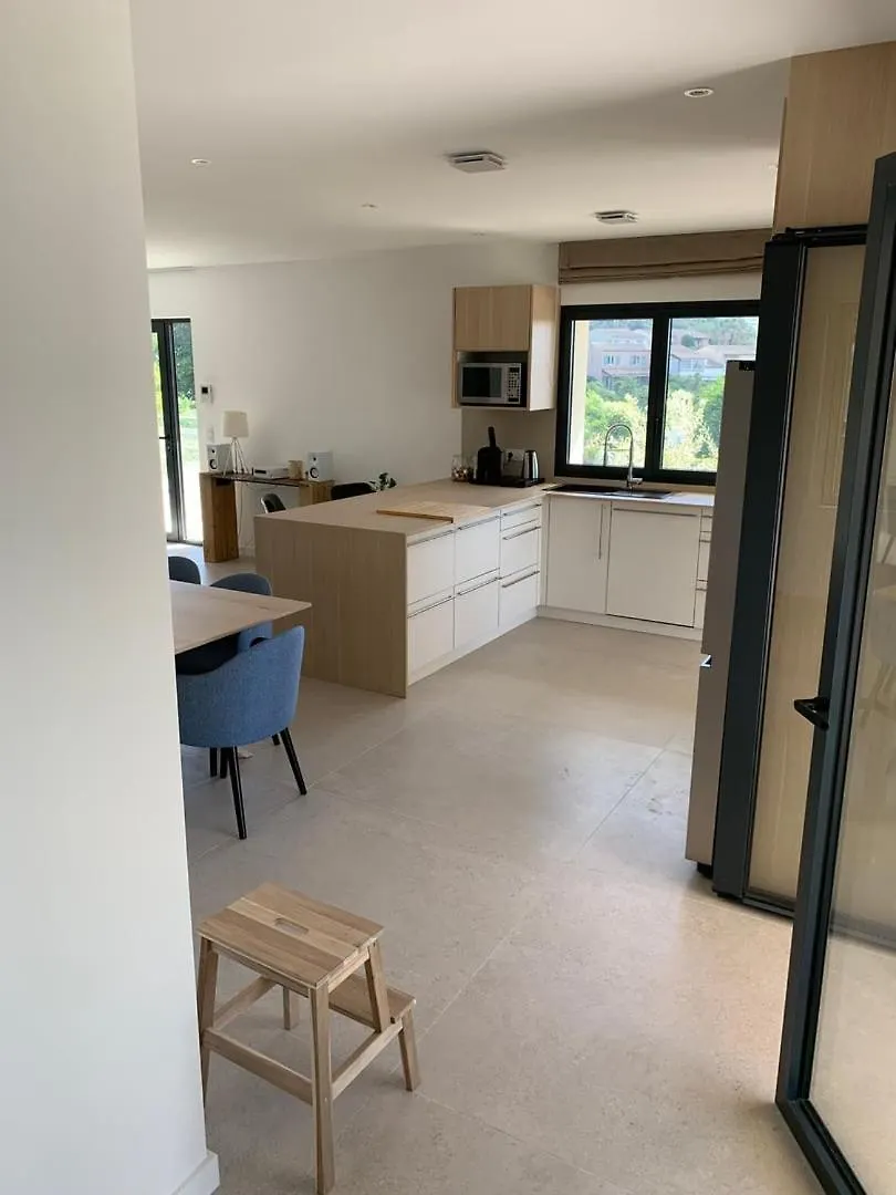 Superbe Appartement 4 Pieces - Acces Piscine Cagnes-sur-Mer 0*,  France