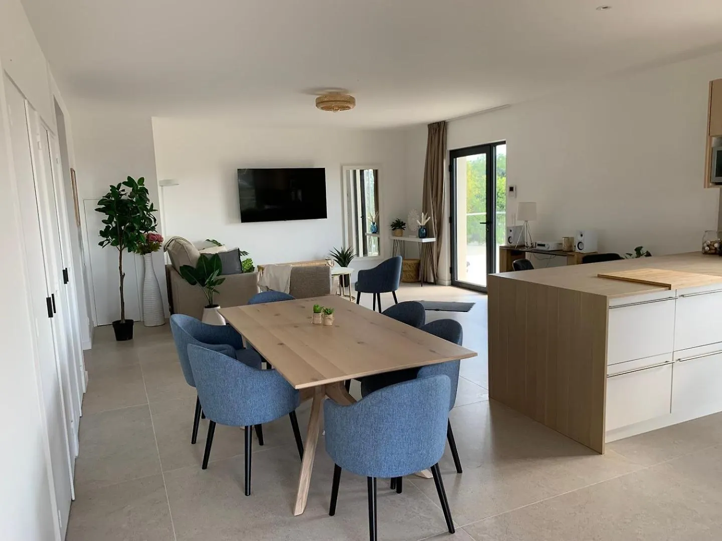 Superbe Appartement 4 Pieces - Acces Piscine Cagnes-sur-Mer Apartment